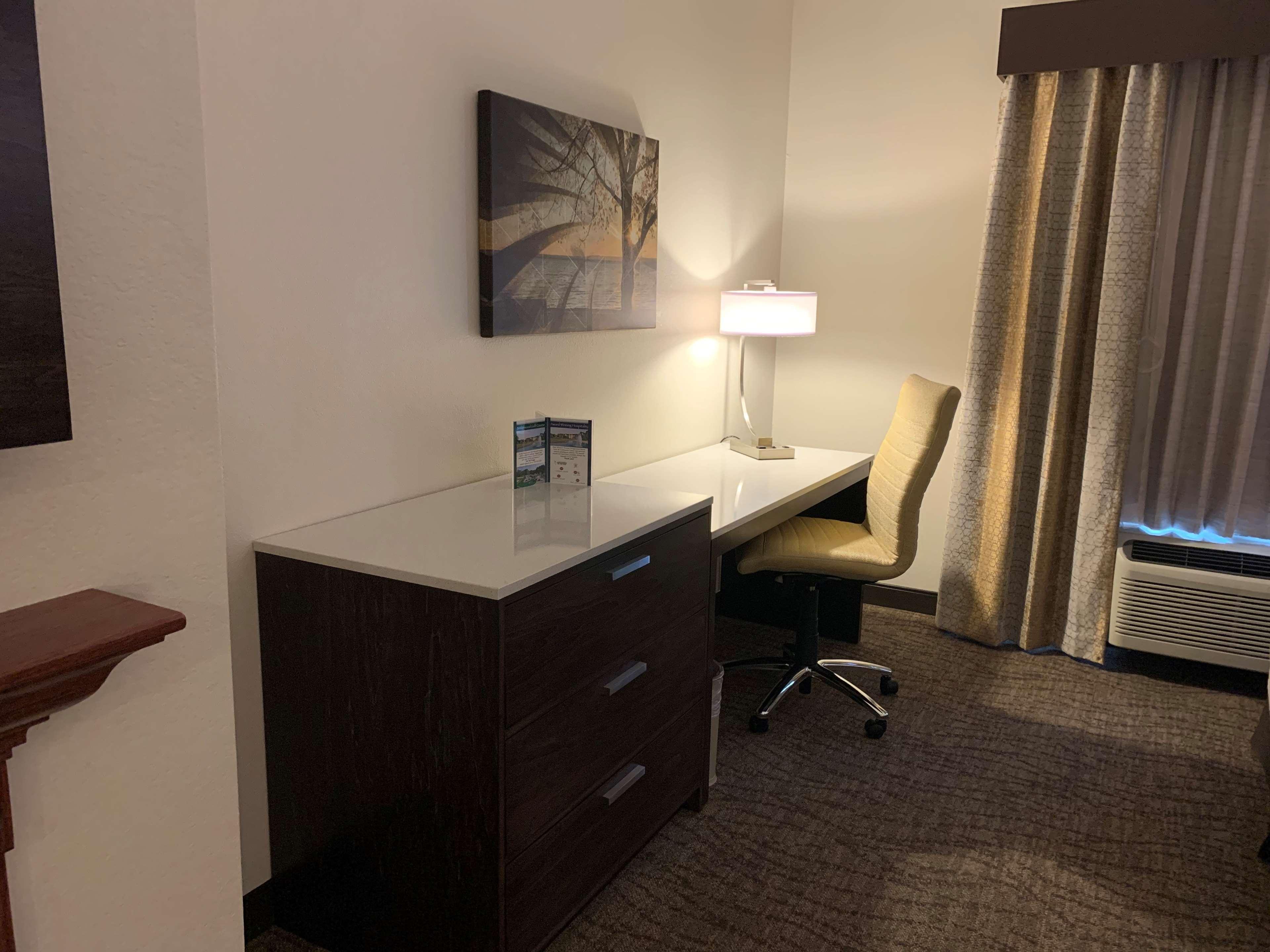 Best Western Premier Bridgewood Hotel Resort Neenah Exterior foto