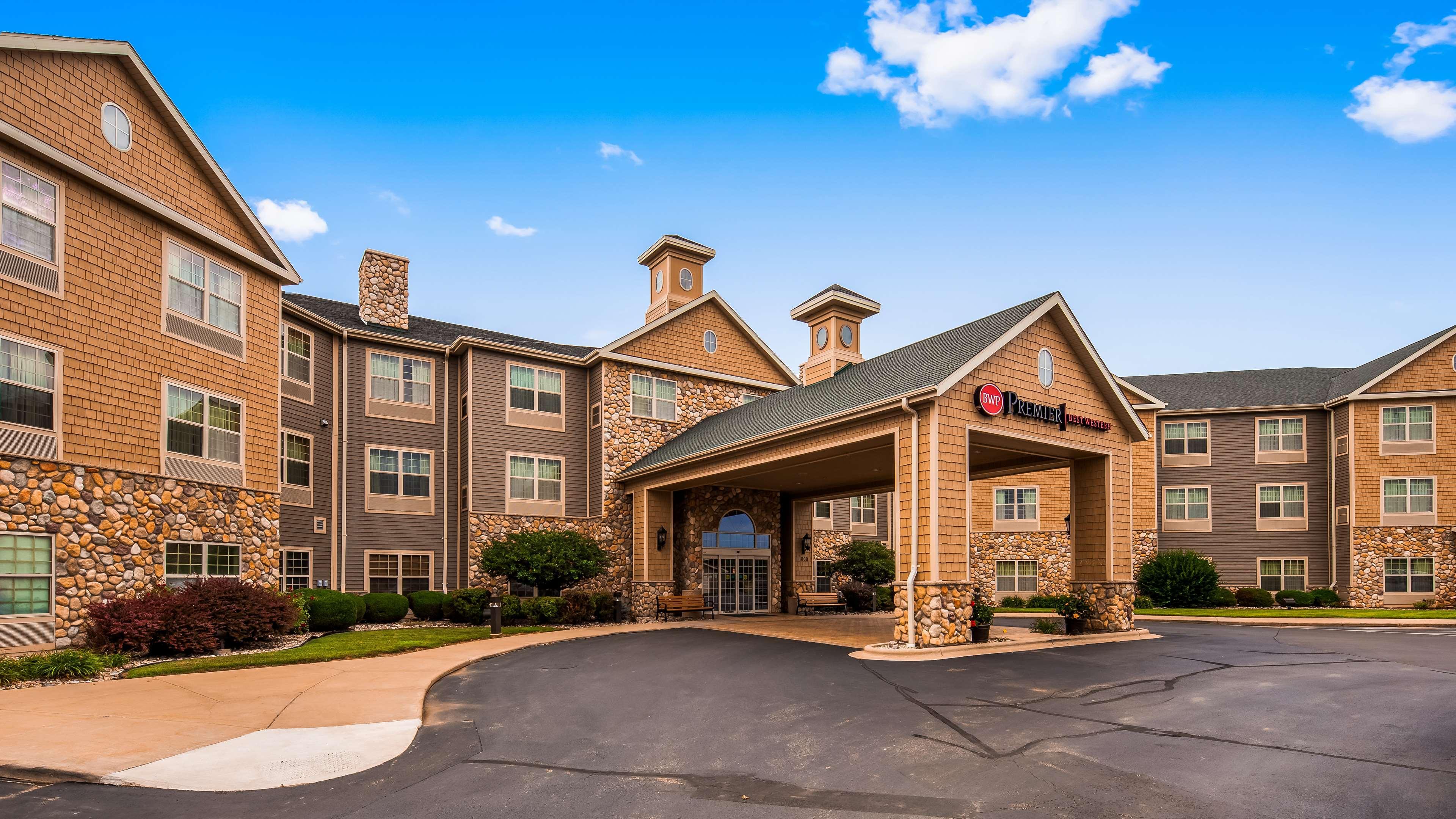 Best Western Premier Bridgewood Hotel Resort Neenah Exterior foto